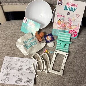 Zuru My Mini Baby 
Rocking Chair Set - Green and White